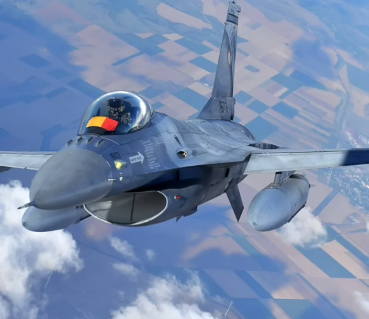 România ar putea intra în ecuația arctică. Avioanele F-16, pregătite pentru misiuni în Groenlanda